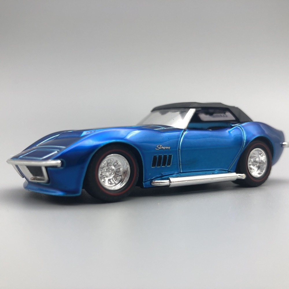 Jada Dub City 1968 Chevrolet Chevy Corvette Roadster Blue Car Diecast 1/64 Scale